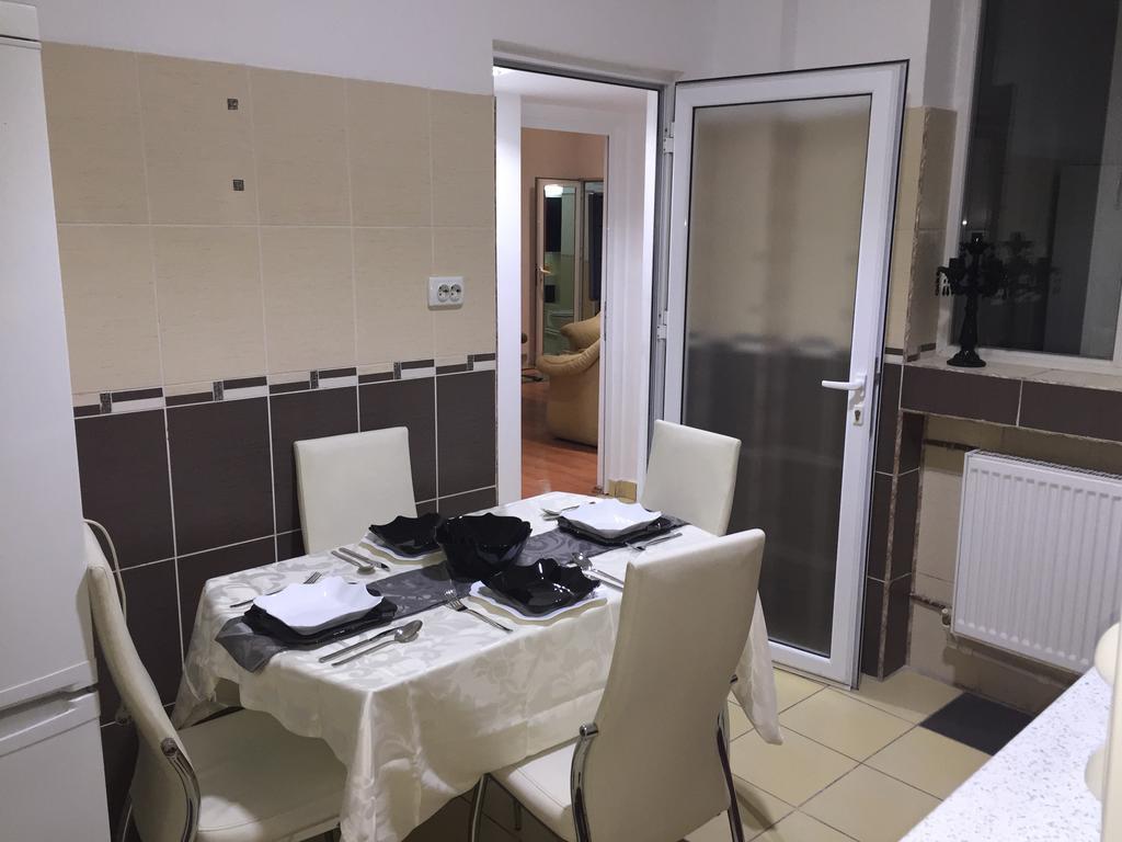 Apartament Unirii Centru Διαμέρισμα Βουκουρέστι Δωμάτιο φωτογραφία