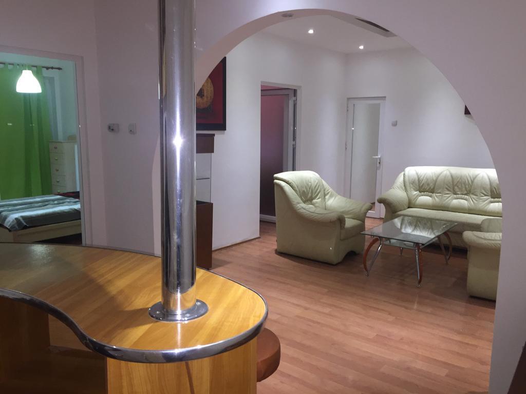 Apartament Unirii Centru Διαμέρισμα Βουκουρέστι Δωμάτιο φωτογραφία